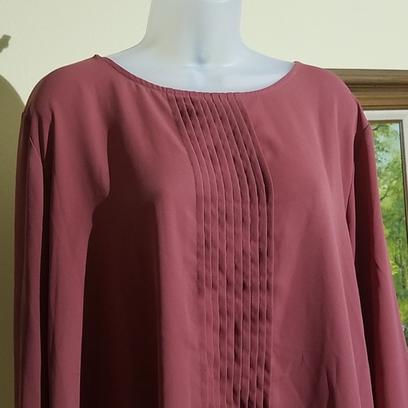 Ann Taylor Factory red blouse G2 - Picture 2 of 6